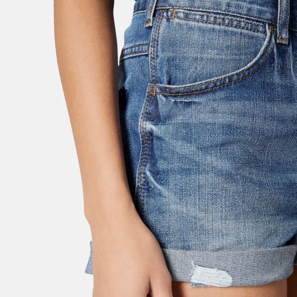 topshop // “rosa” moto denim shorts